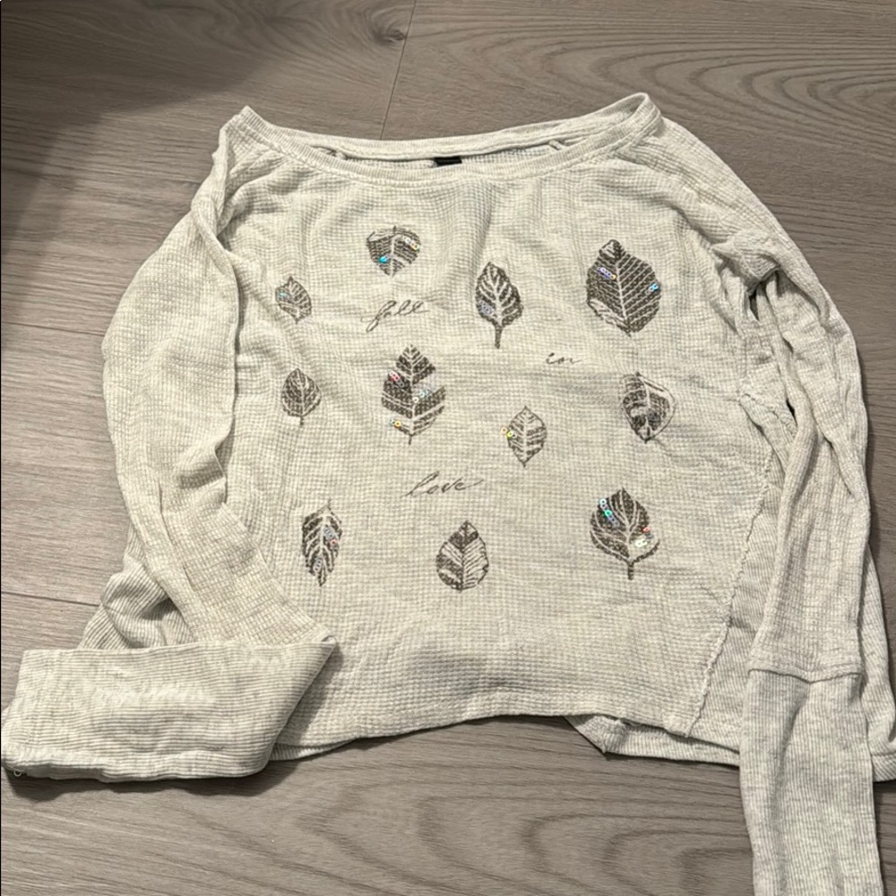 Long sleeve top